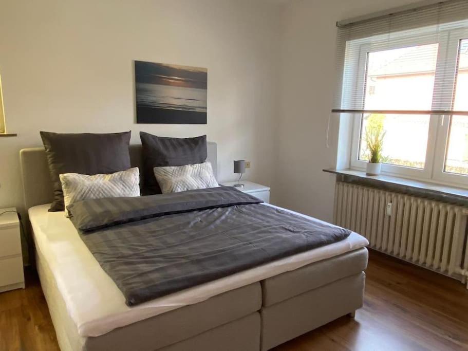 Feddersen Living Grosse Ferienwohnung - Garten - Terrasse - Smart Tv - Netflix ブルンスビュッテル エクステリア 写真