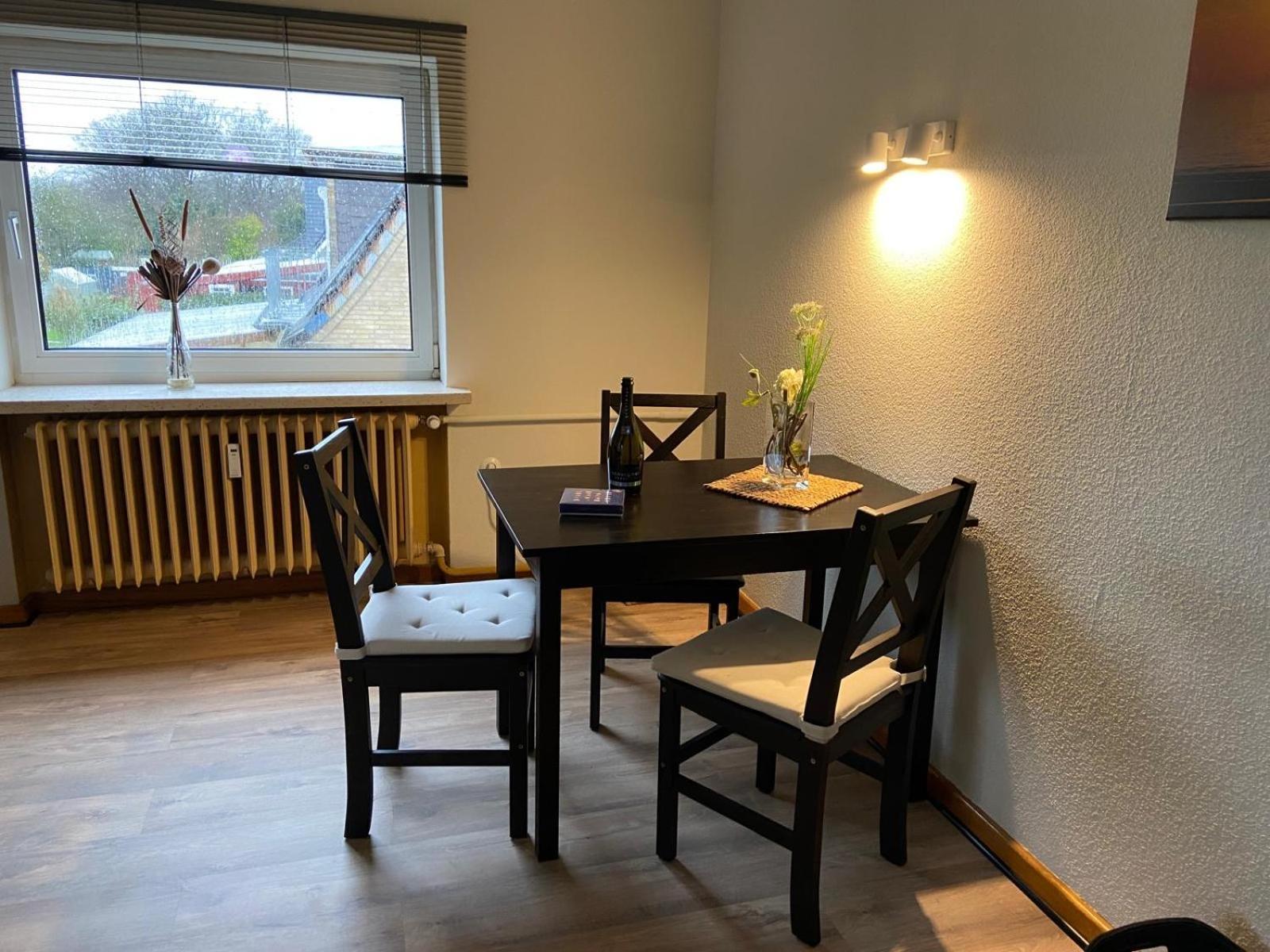 Feddersen Living Grosse Ferienwohnung - Garten - Terrasse - Smart Tv - Netflix ブルンスビュッテル エクステリア 写真